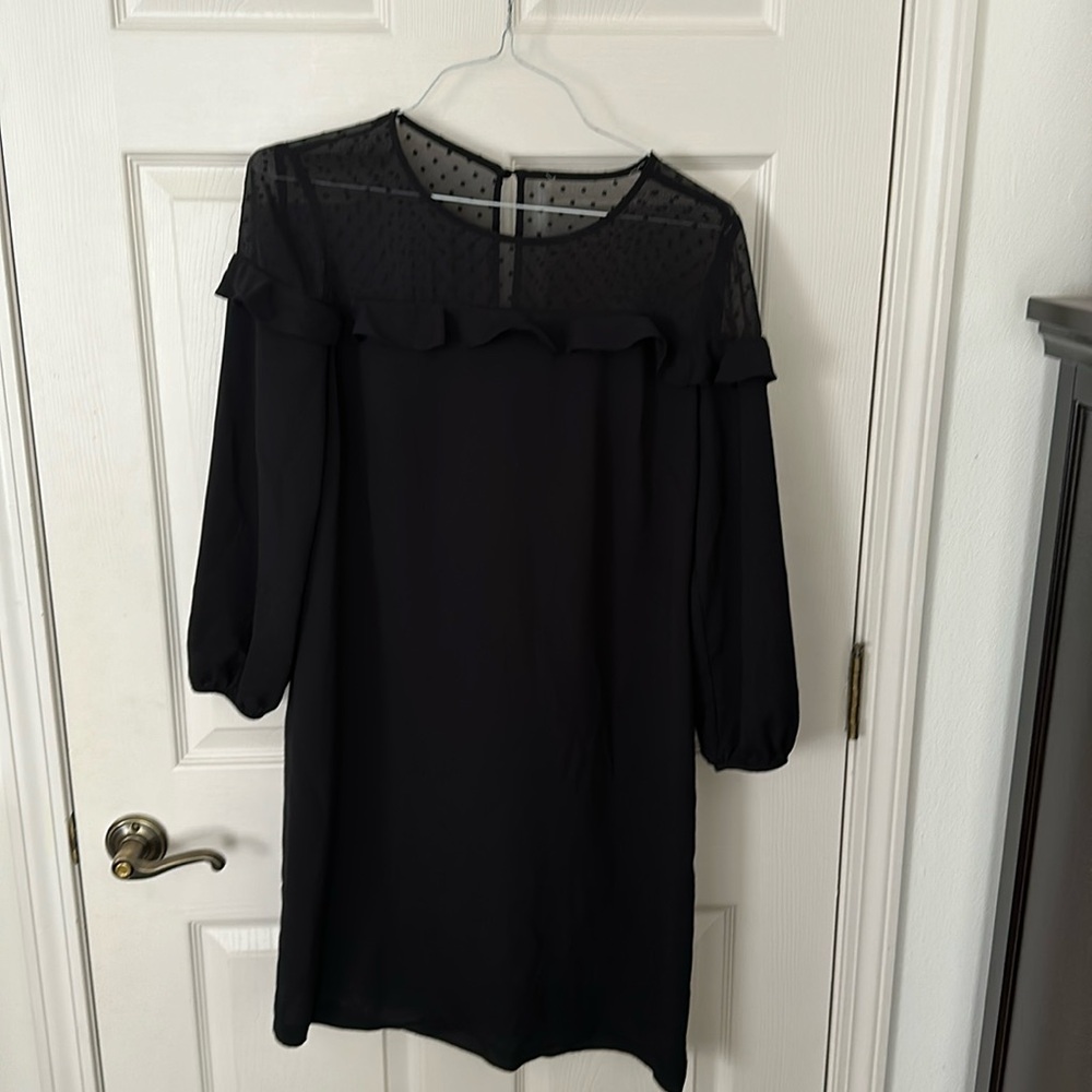 Black polka dot & ruffle shift dress